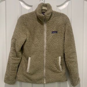 Patagonia zip up teddy jacket size small